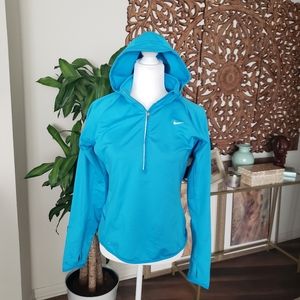 Nike dri fit 1/2 zip pull over